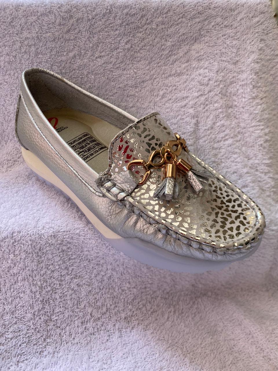 MOCASIN CUERO